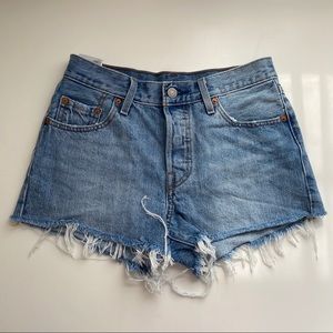 Levi’s 501 Mid Rise Cut Off Shorts
